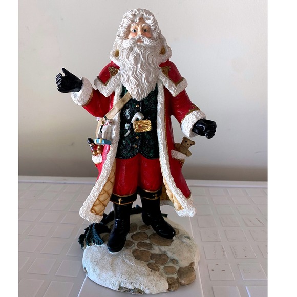 Father Christmas International Santa Figurine Collection 1991 Hamilton - Picture 1 of 7